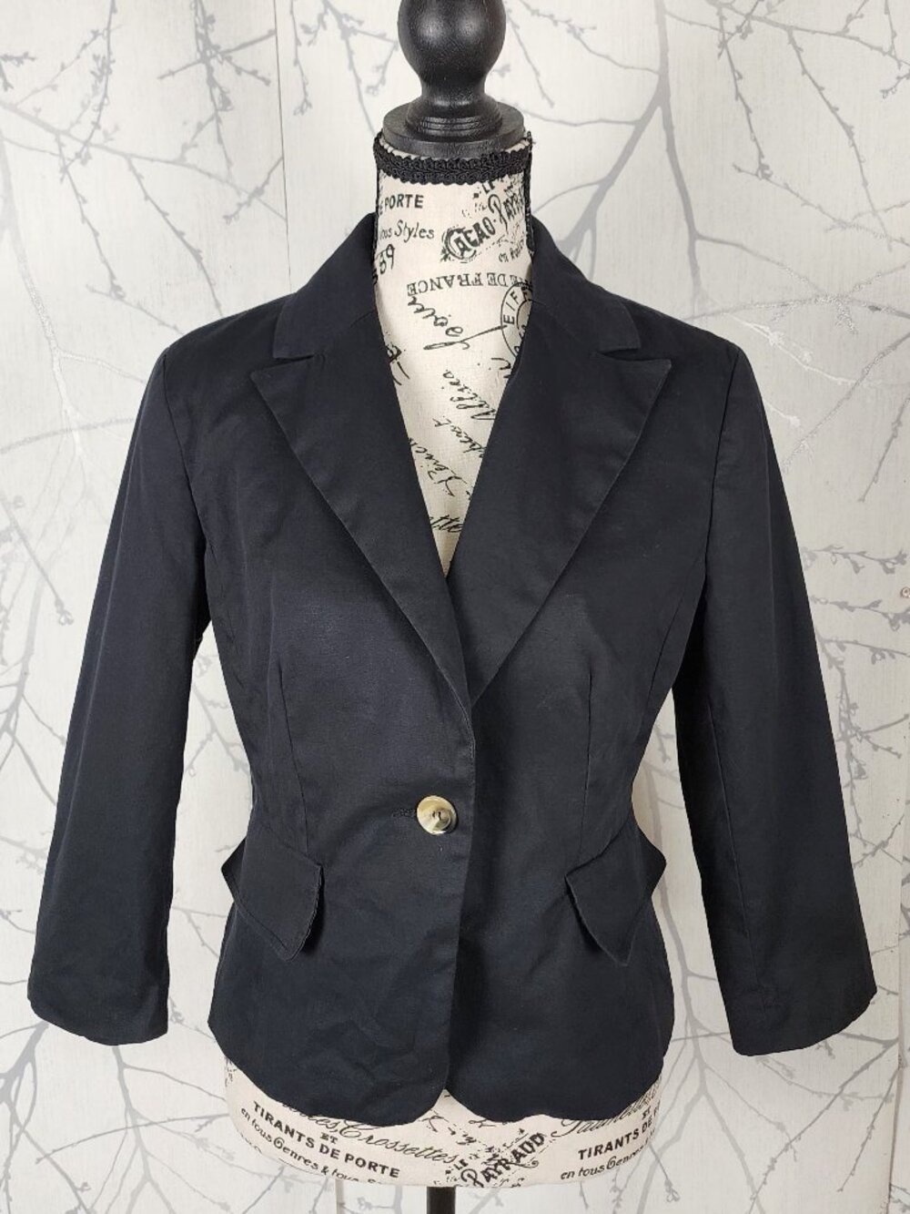 Sandra Angelozzi Black Twill Fitted Short Blazer